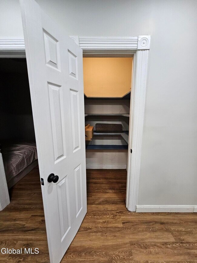 Building Photo - 91 Division St