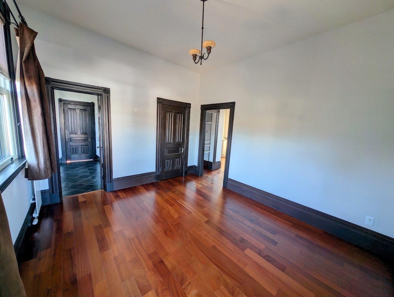 Building Photo - 1418 67th St