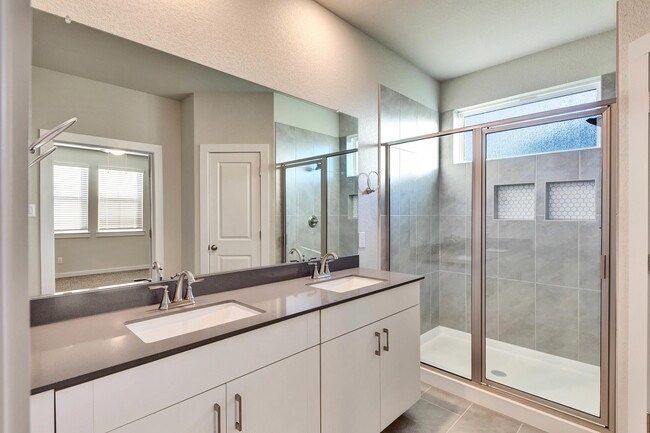 Building Photo - 311 Ravens Crst Dr