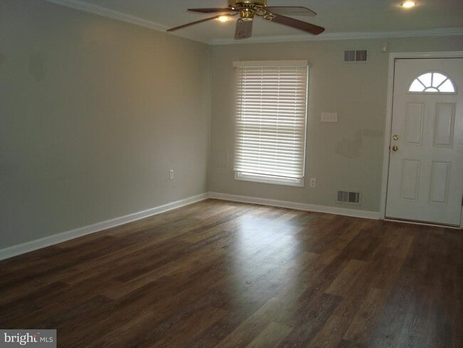 Building Photo - 1807 Arwell Ct