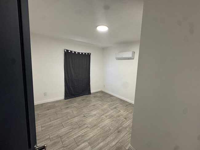 Building Photo - 3305 San Dimas St