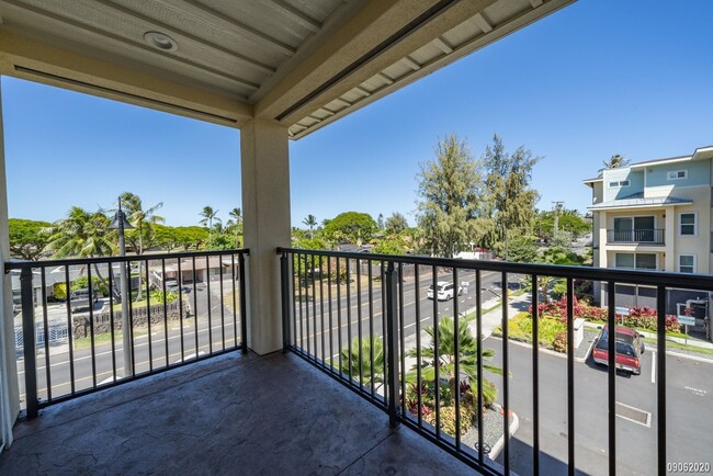 Building Photo - Ka Malanai 3-bedroom 2-bath Corner Unit in...