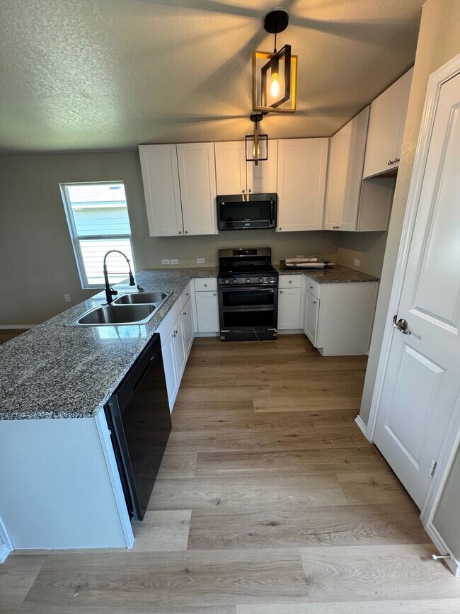 Building Photo - A Must-See Move-In Ready Home with Solar P...