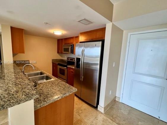 Building Photo - 1555 N Treasure Dr