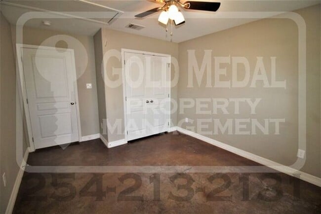 Building Photo - 1017 S 9th St