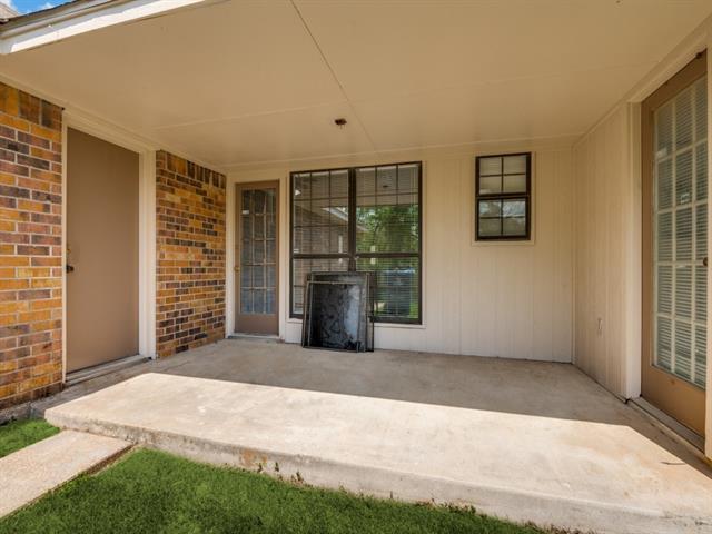 Building Photo - 1228 Cliff Trail