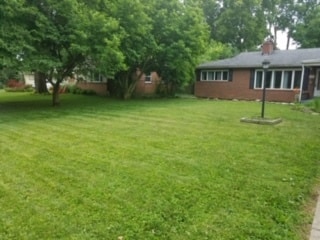 Building Photo - 3637 Sunset Dr