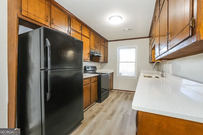 Building Photo - 2117 Tiffany Trail