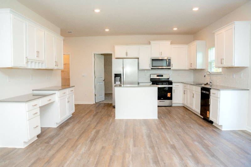 Building Photo - 217 Giant Oak Ave