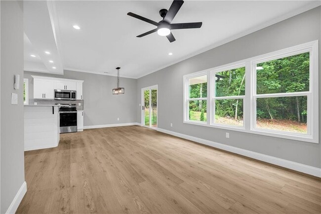 Building Photo - 155 Carey St