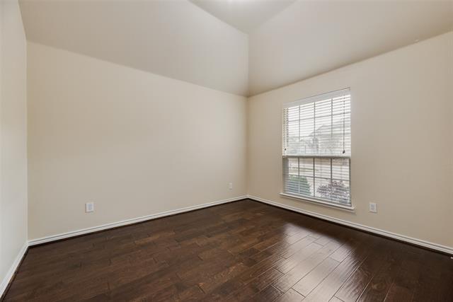 Building Photo - 12811 Greenhaven Dr