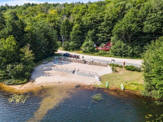 Building Photo - 25 Hilltop Dr