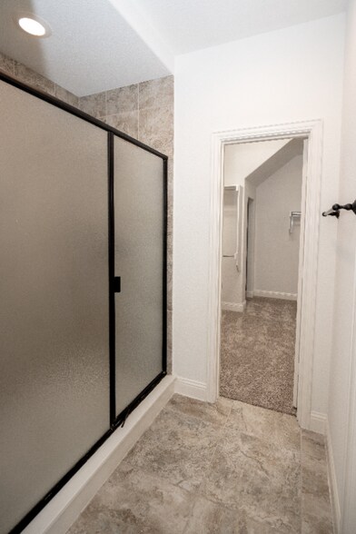 Building Photo - 13966 Clusterberry Dr
