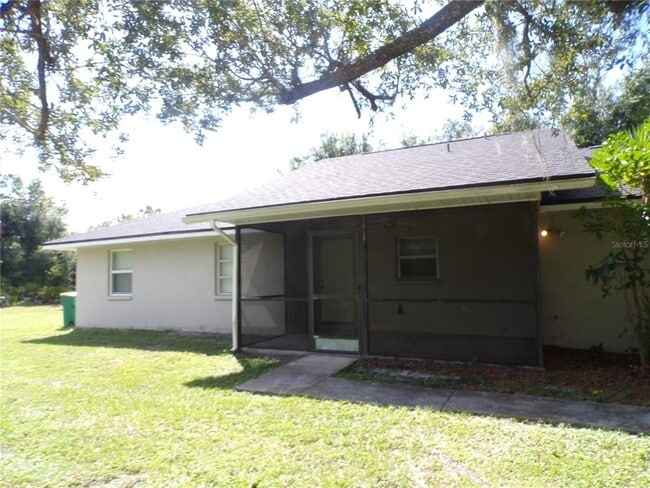 Building Photo - 1088 Melville Rd