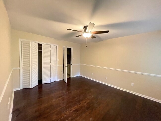 Building Photo - 205 Pine Ridge Rd