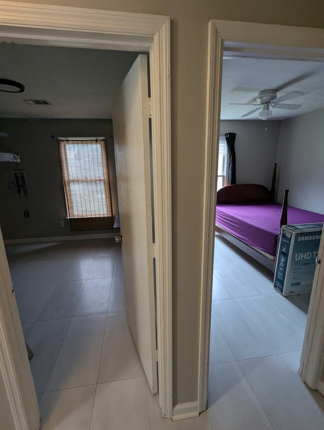 Building Photo - 4247 Windward Ln