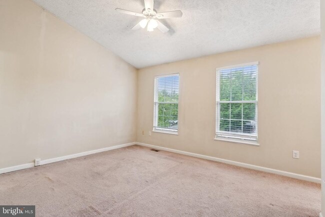 Building Photo - 5492 Prince William Ct