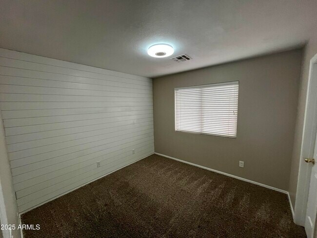 Building Photo - 3578 W Spirit Ln