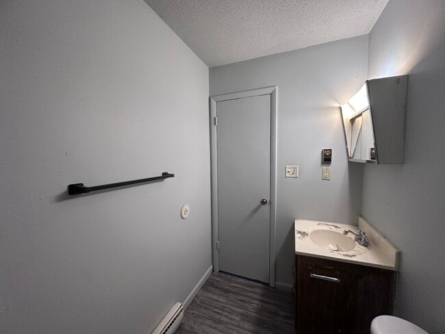 Building Photo - 1214.5 James-