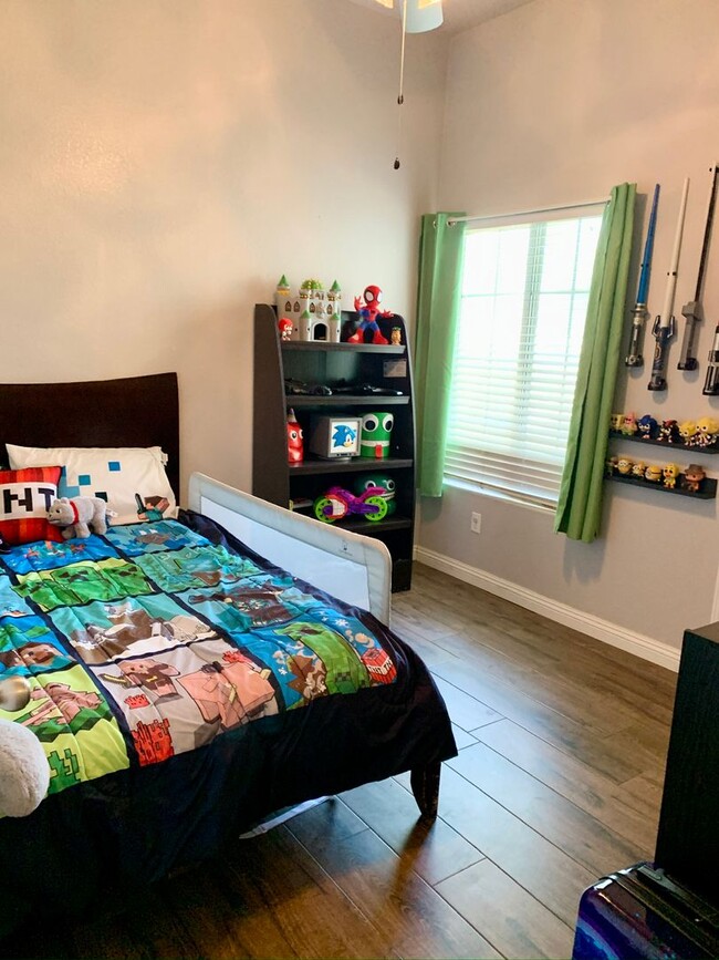 Building Photo - Beautifully Updated Home in Tevis Ranch - ...