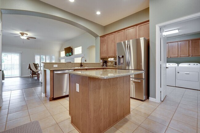 Building Photo - 9600 Colbert Cove
