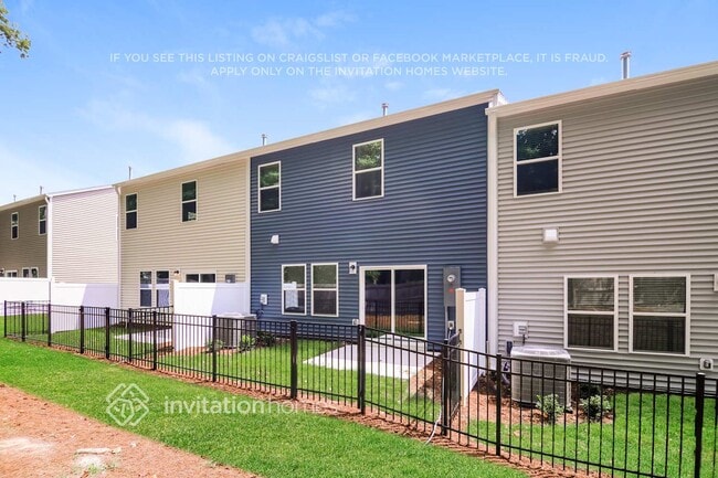 Building Photo - 1151 Greenville Wy