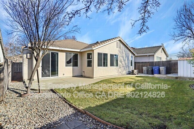 Building Photo - 1518 Sandmark Dr