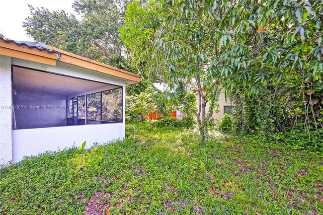 Building Photo - 2375 NW 123rd Ave