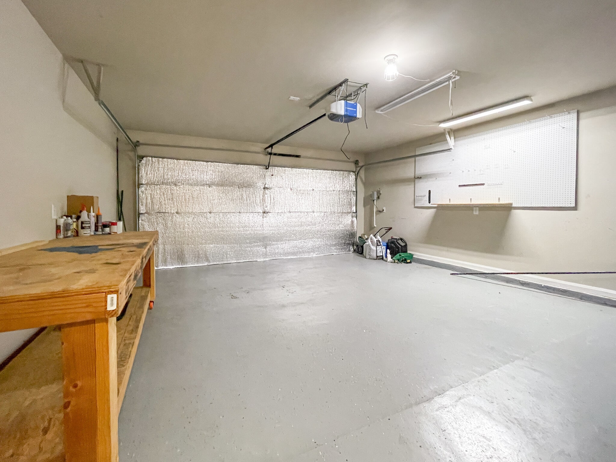 Building Photo - 10265 Driskill Dr
