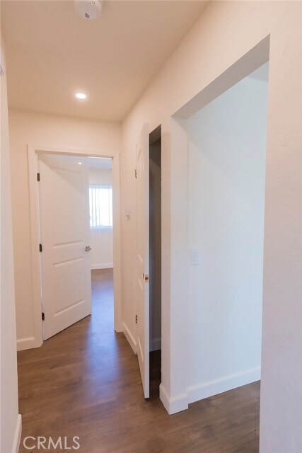 Building Photo - 819 S Meyler St