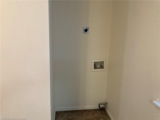 Building Photo - 816 N 36th St