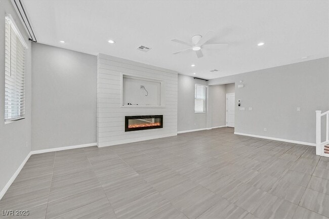 Building Photo - 3065 Concepcion Ct