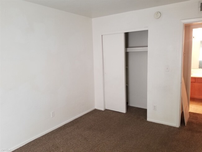 Building Photo - 3 br, 2 bath Condo - 16602 North 25th Stre...