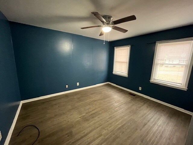 Building Photo - 589 Bel Meade Pl