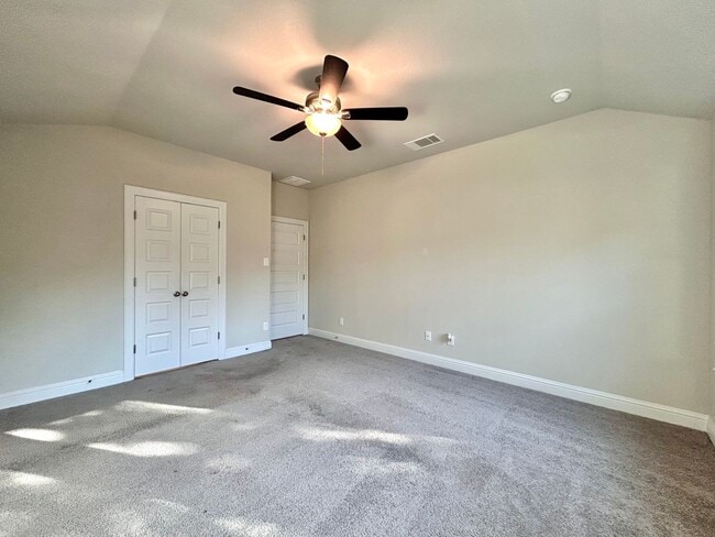 Building Photo - 4300 Lindberg Ln