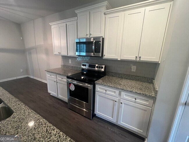Building Photo - 50 Crabapple Ridge Dr