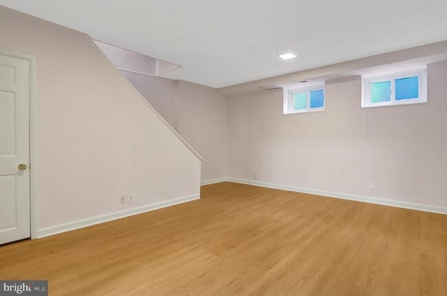 Building Photo - 4326 36th St S