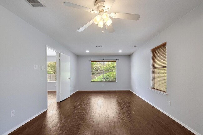 Building Photo - 6307 Smith Oak Trail