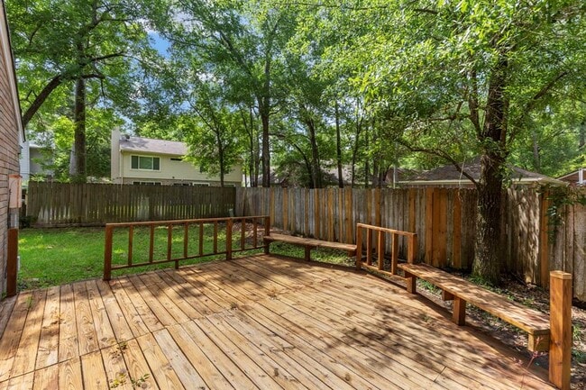 Building Photo - 18 W Stony Bridge Ct