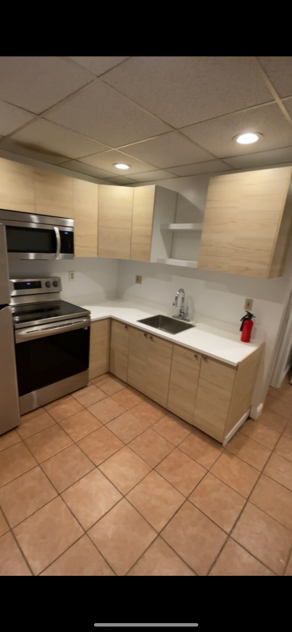 Kitchen - 74 N Allen St