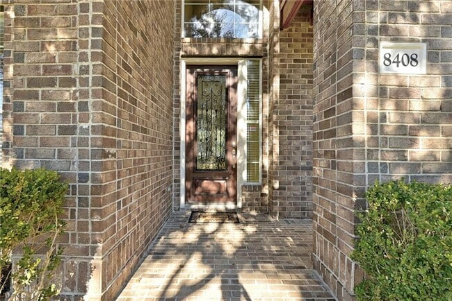 Building Photo - 8408 Big Timber Dr