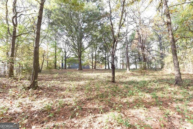 Building Photo - 25 Elberta Dr