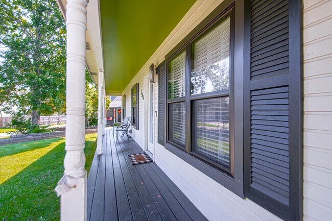 Building Photo - 106 Willow Grove Ct