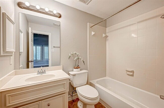 Building Photo - 25707 Jordan Terrace Ln