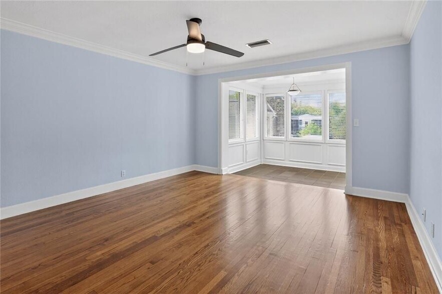 Building Photo - 115 Peachtree Memorial Dr NW