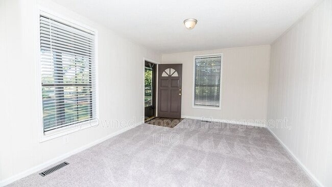 Building Photo - 214 New Grade Rd