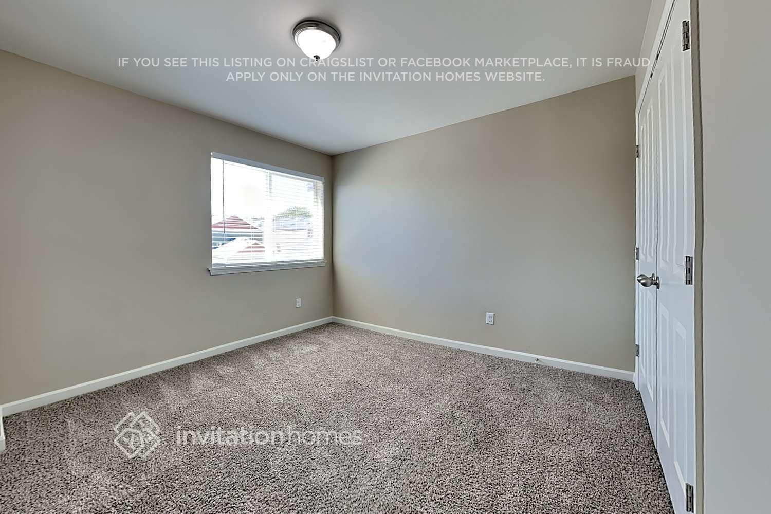 Building Photo - 7629 Columbia Way NE