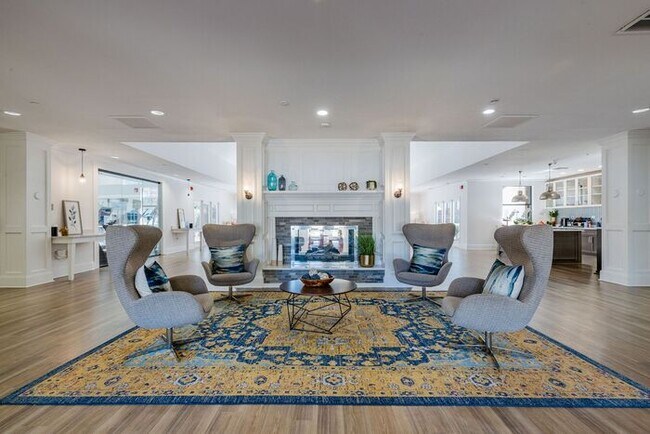 Building Photo - Move in Today @ The Spoke Peachtree Corners-Specials are Limited Time Only! 678-535-9535