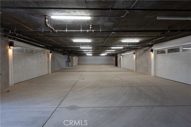 Building Photo - 67 S Craig Ave