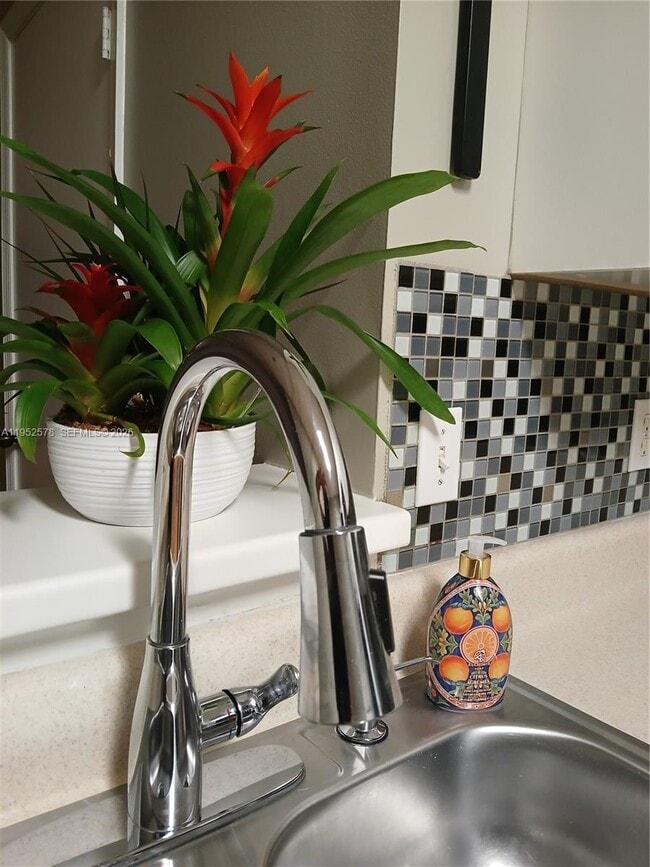 Building Photo - 3618 San Simeon Cir